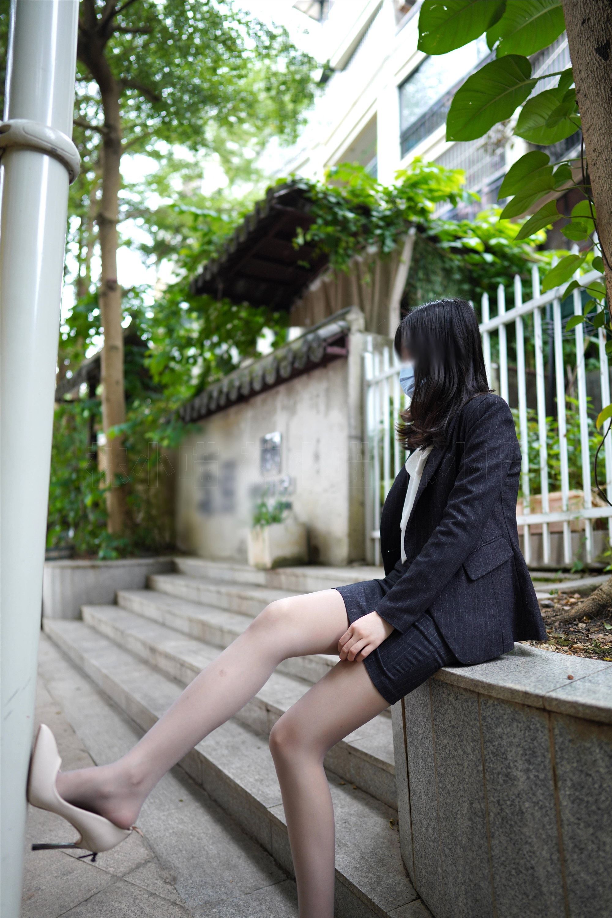 kittyWawa袜小喵  KT240 请保持1米以上距离